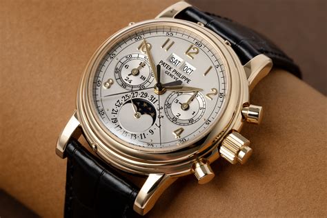 patek ref 5004.